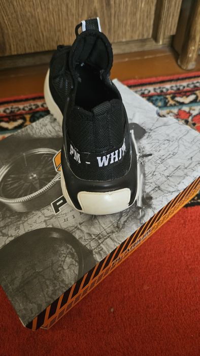 Летние турецкая кроссовка 42размер. Новая .