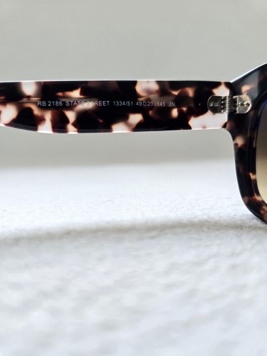 Слънчеви очила Ray-Ban State Street RB2186