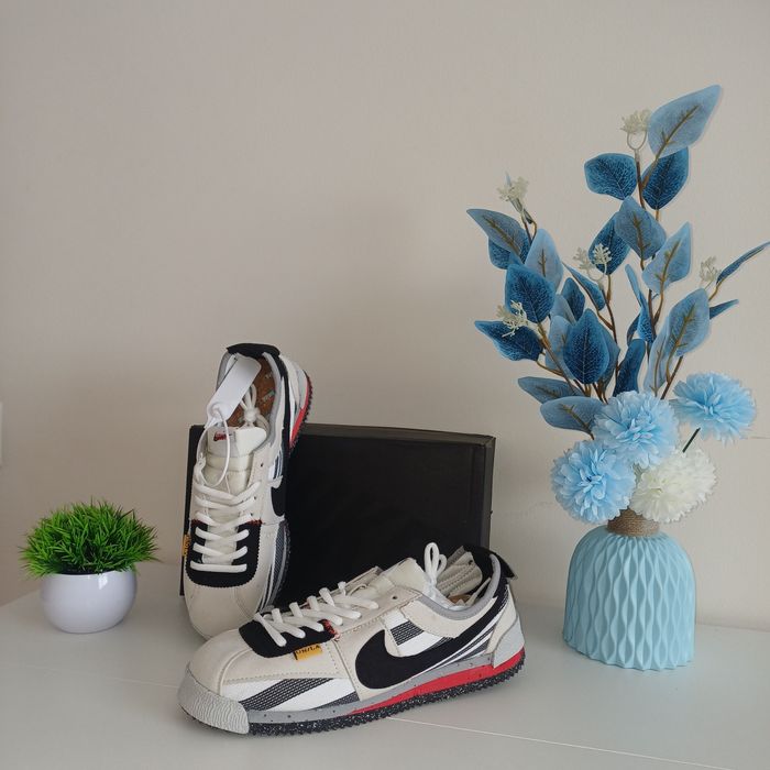 Кроссовки в LUX качестве