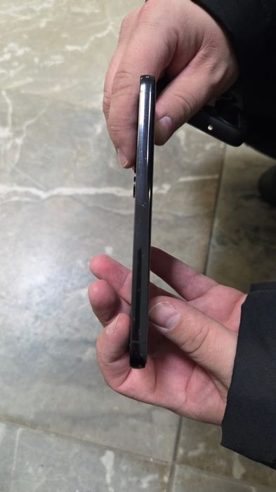 Самсунг s23 чёрный 256г