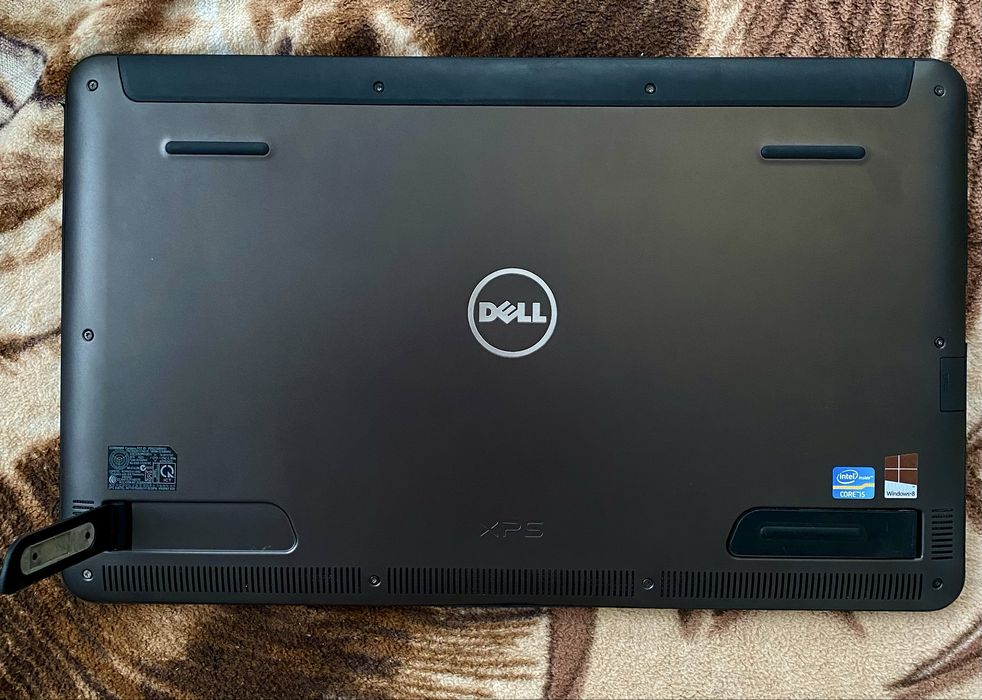 All-in-One / Pc Tabletă Gigant Dell XPS 18 - 18.4" Touch - i5 / 8GB / SSD