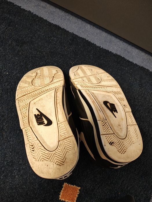 Vând Nike Air Flight 89
Sneakers Air Fht 89
Sneakers Air Flight 89
Sne