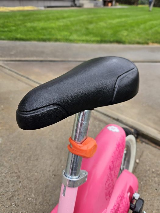 De vanzare - bicicleta fetita