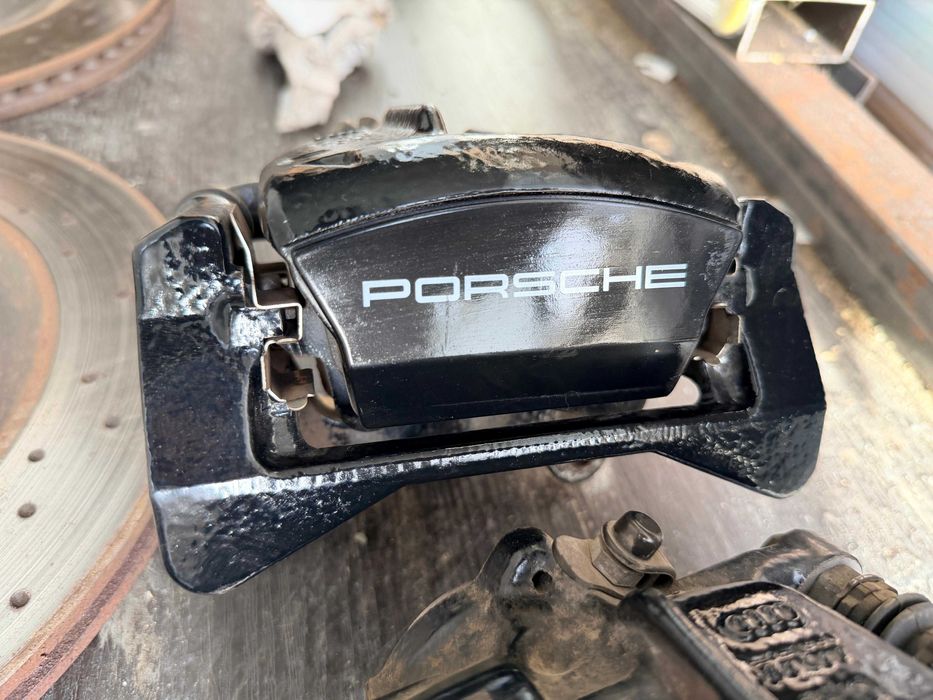 Kit frane Brembo 4 pistoane plug & play Audi A4 A5 Q5 (Porsche Macan)