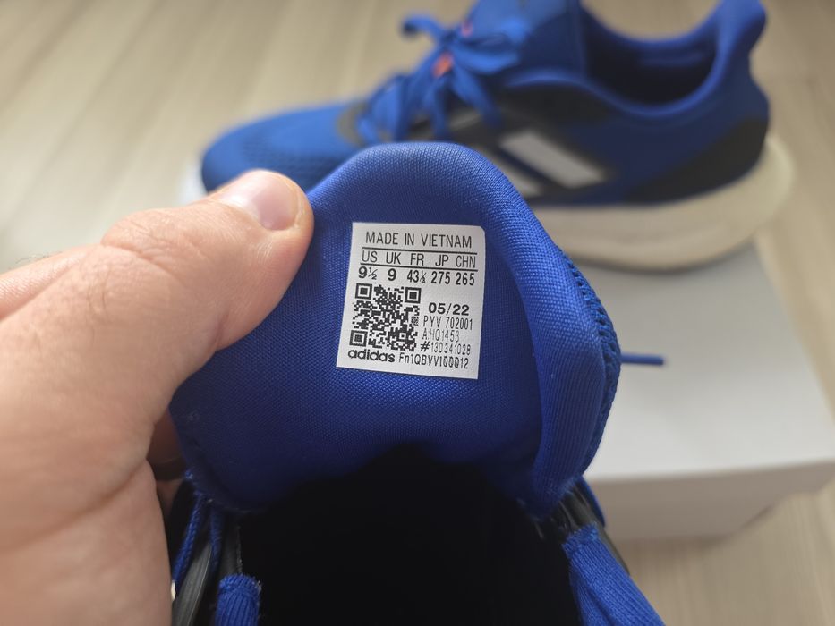 Adidas Pureboost 22 Originali – 43 1/3 – Stare excelentă