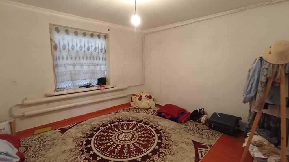 Тез арада жер үй сатылады