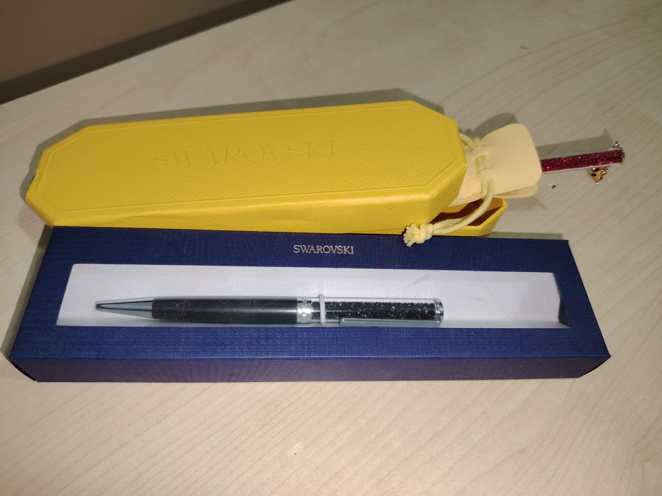 Pix Swarovski original două modele