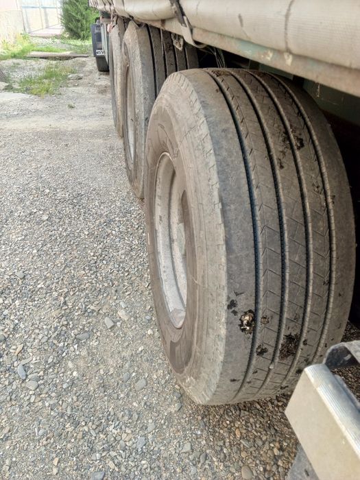 Sotiladi kamaz fura holati yaxshi yurib turgan moshina ishga tayyor ..