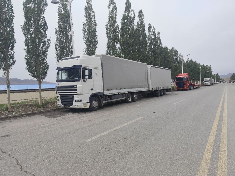 Даф евро 3 . Паравоз . 2005 га 2004 . Механика , ретардер, горный