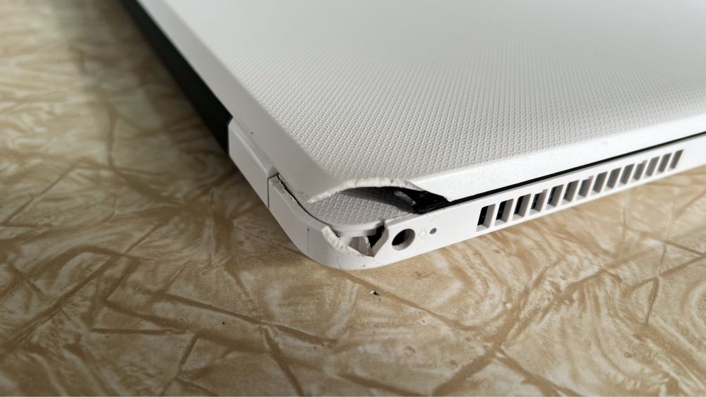 Лаптоп HP 15.6” SSD