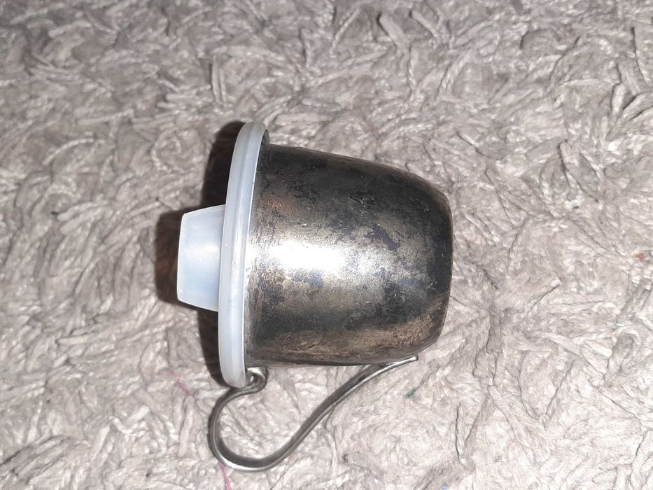 Бебешка чашка посребрена