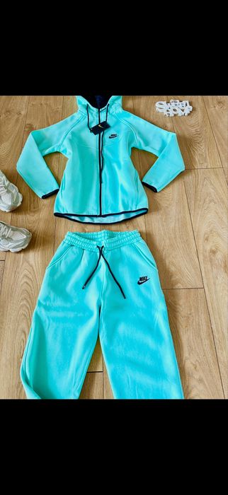 Nike!Ежедневен топъл спортен екип