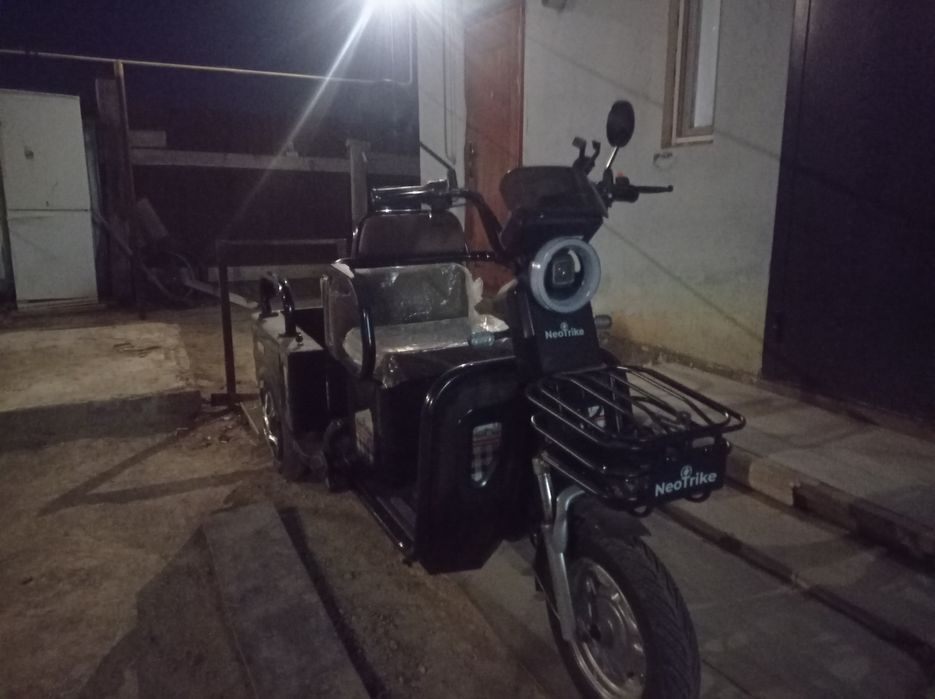 электро трицикл neotrike