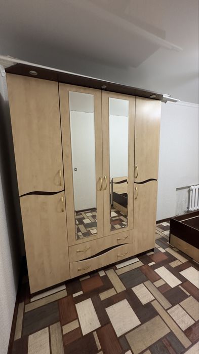 Спальный гарнитур