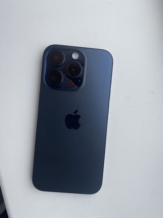 Айфон 15 про буу