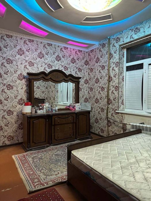 квартира сотилади