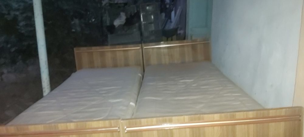 Шкаф сотилади ..