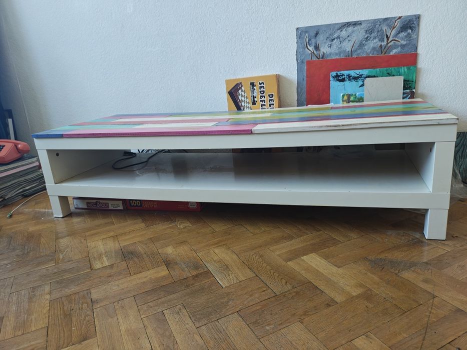 Маса за телевизор