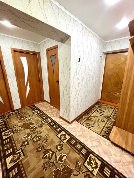 Продаётся 2 комн квартира