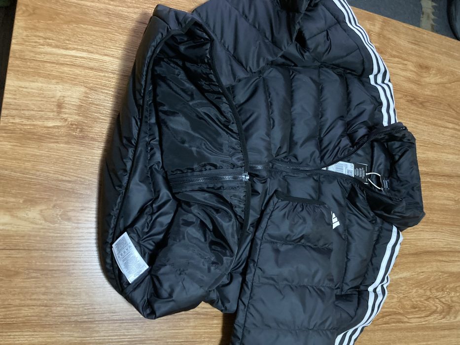 Мъжко оригинално яке Adidas размер M и L