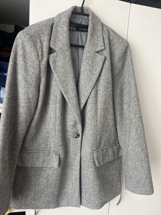 Вълнено сако Zara