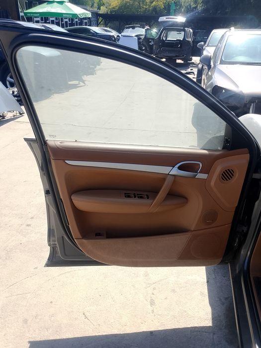 Porsche Cayenne Turbo 4.8 , 500 к.с. , 10 броя на части