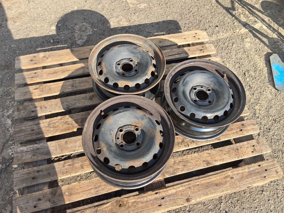 14 цола 4 х 100 мм Рено Туйнго / Клио / Канго - 5,5 Инча / ЕТ 29