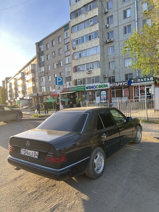 продам мерс 124