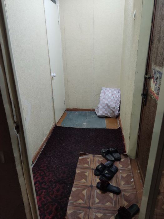 Ттз-1 Продется квартира 1/1/4 балкон 1.5х6