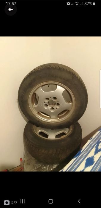 Диска с шинами продам