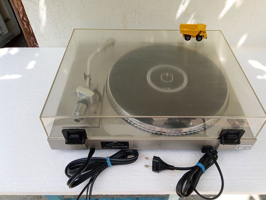 Pick up/picap/JVC L-A55  automatic -direct drive -