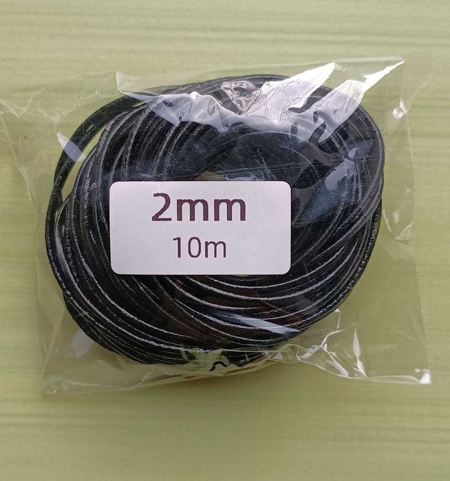 Кожен шнур 2 мм черен дължина 10 м
