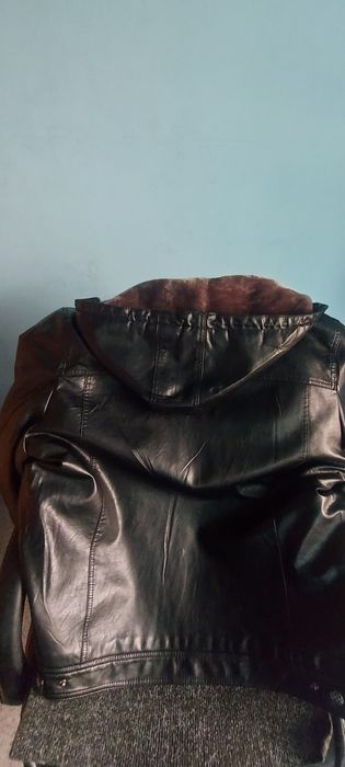 Куртка кожанка зима