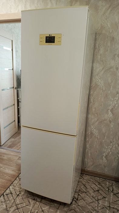 Холодильник LG total no frost