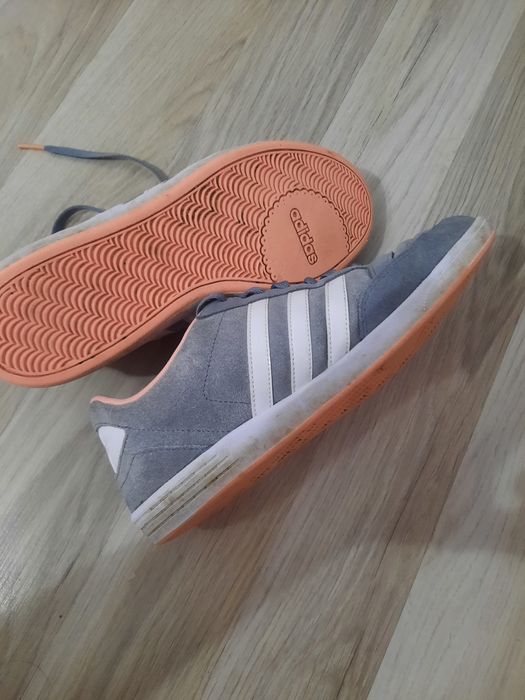 Adidasi Adidas nr 41
