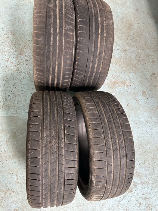 Vand anvelope vara bridgestone turanza!