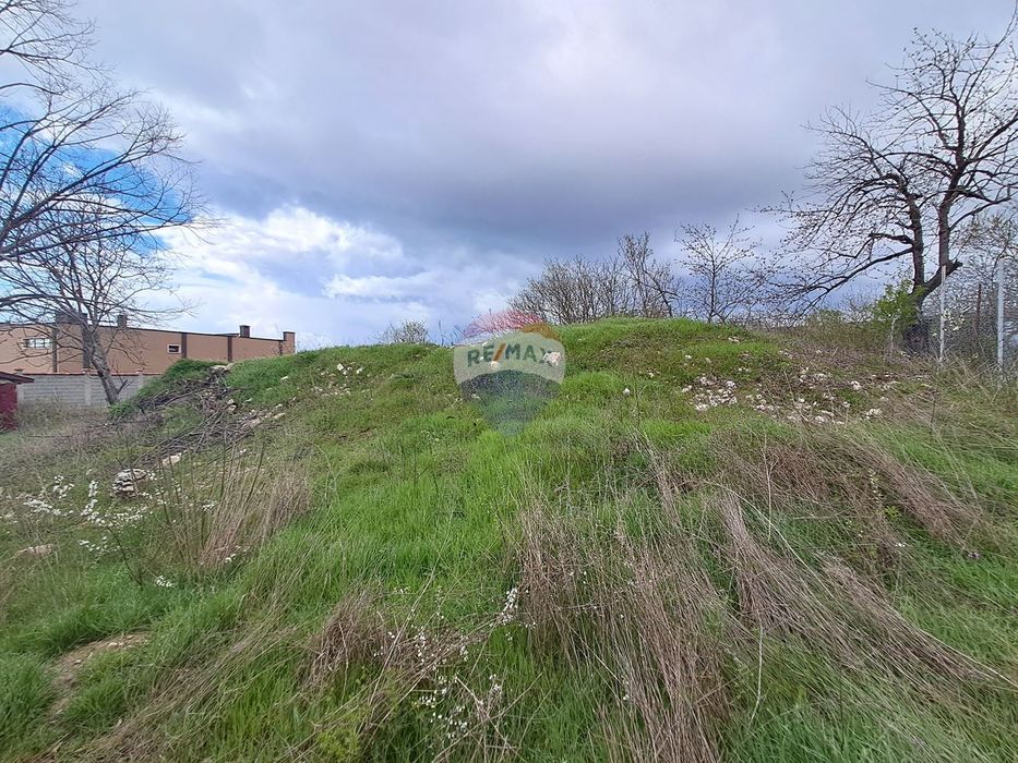 Парцел в Варна-м-т Траката