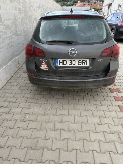 OPEL Astra 2011 — imagine 2
