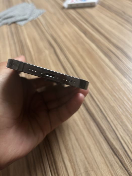 Продам iphone 13 pro
