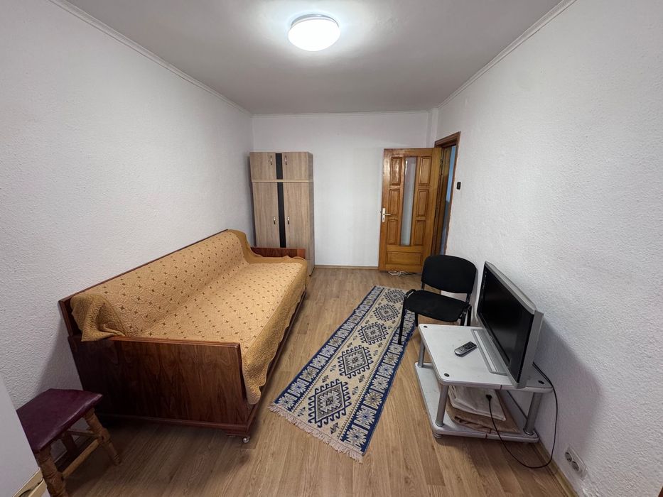 Inchiriez garsoniera 22mp Burdujeni cu centrala proprie
