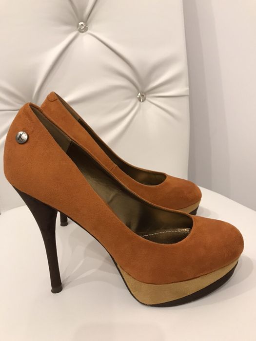 Pantofi Kitten de piele nr.38