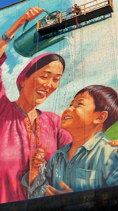 Художник  maxpainter08, роспись стен