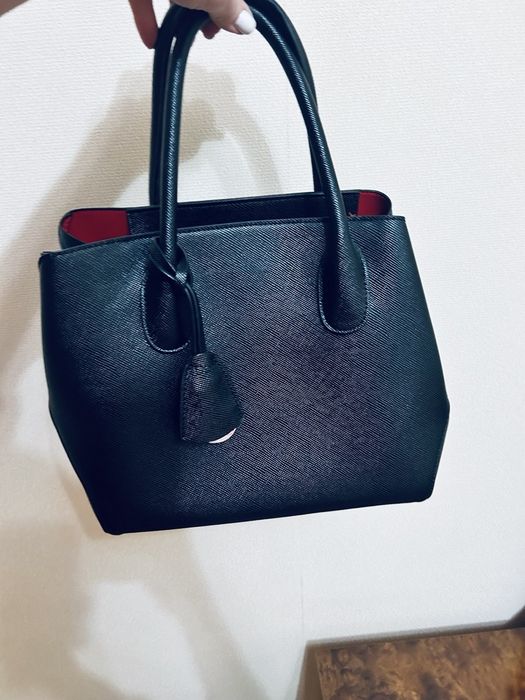 Продаю стильную сумку