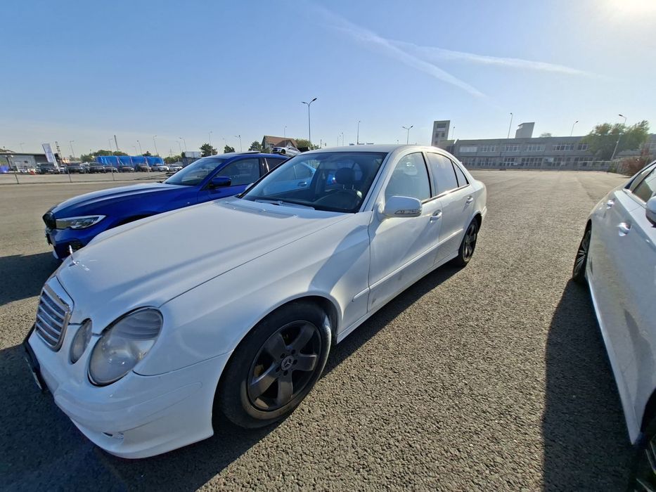 Mercedes e200, 170 de cai,272.000km