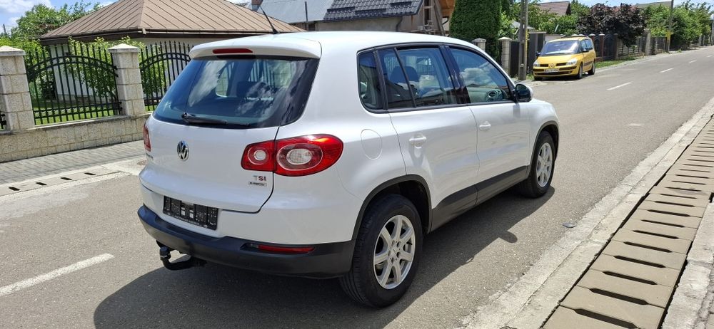 VOLKSWAGEN Tiguan 2010 — imagine 5