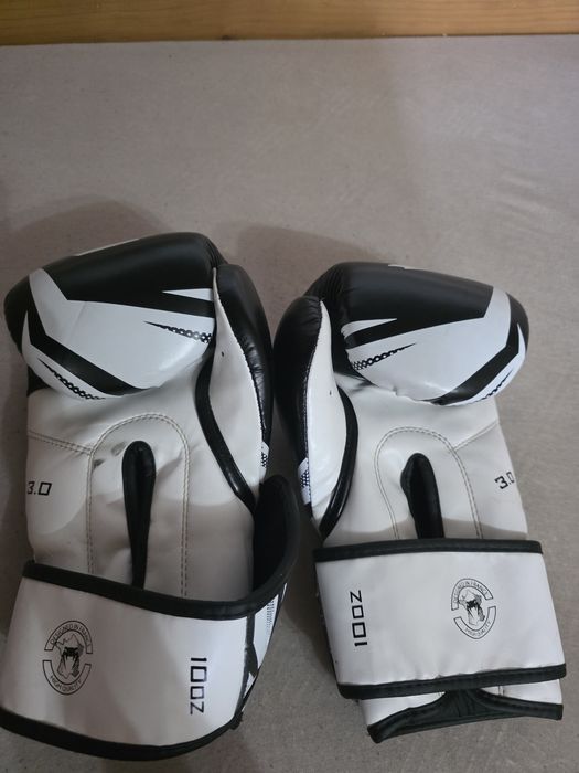Manusi Box Venum 3.0