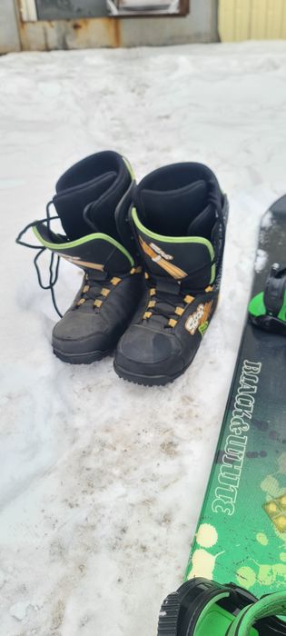 Сноуборд с ботами