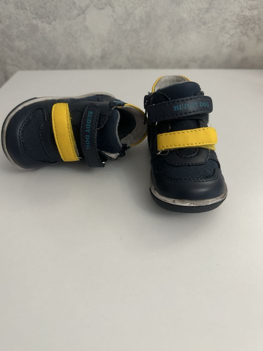 Детские  ботинки