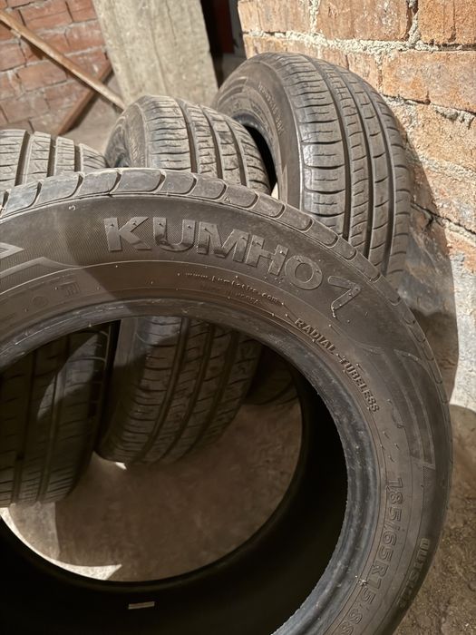 Гуми KUMHO 185/65/15 летни