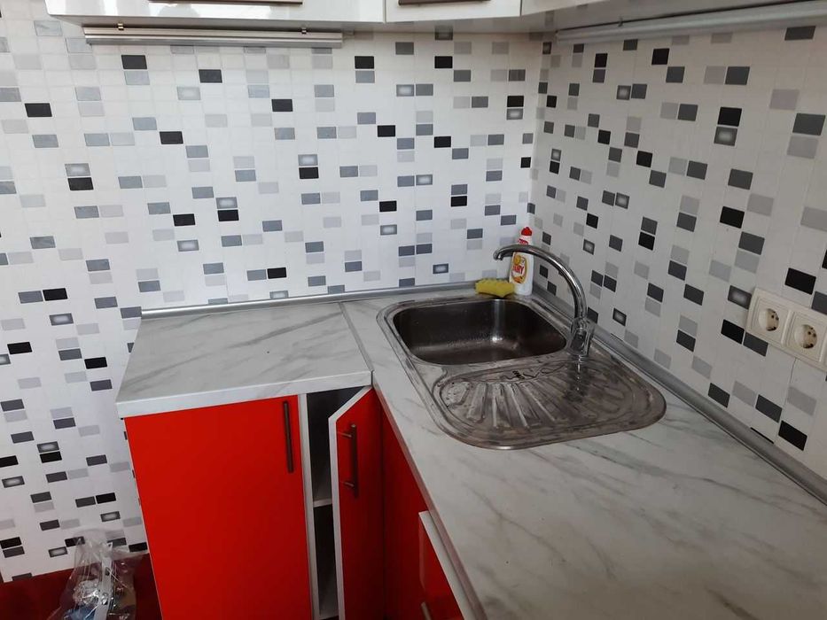 Дава се под наем Едностаен апартамент в София, Център - 42 кв.м за 348.84 € - Снимка #2